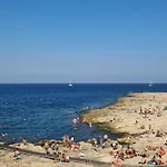 Sunshore N5 - Sea Views, Cozy Balcony, Steps From The Promenade Sliema