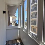 Sunshore N5 - Sea Views, Cozy Balcony, Steps From The Promenade 公寓 斯利马