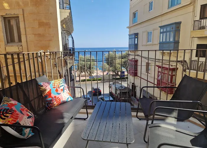 Sunshore N5 - Sea Views, Cozy Balcony, Steps From The Promenade * Sliema