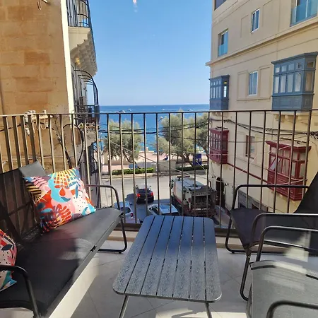 Sunshore N5 - Sea Views, Cozy Balcony, Steps From The Promenade * 斯利马